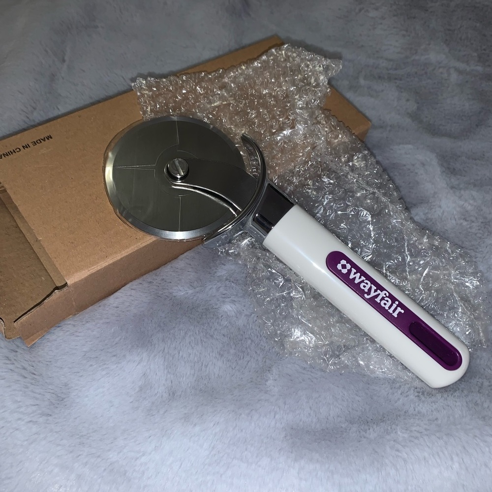 New pizza cutter slicer wayfair NIB NWT 🍕
